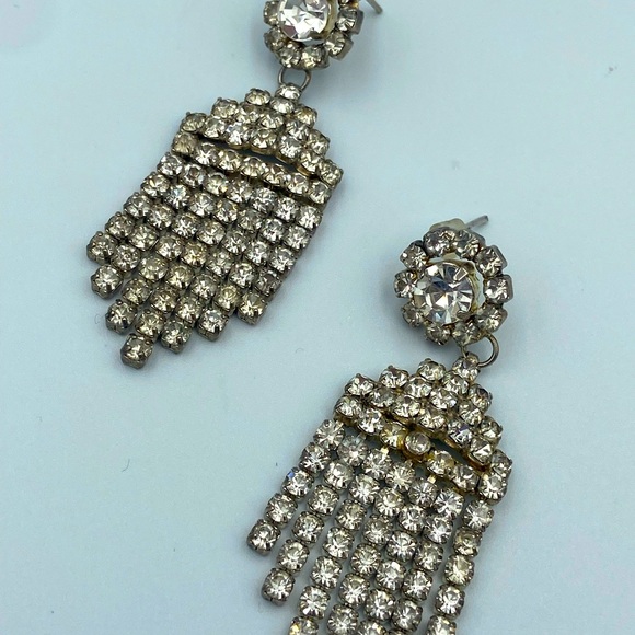 Costume Jewelry Dangle Jewel Earrings - Picture 3 of 3